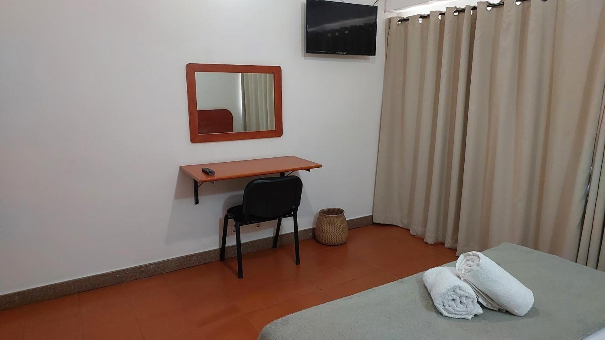 Hotel 이냠바느 외부 사진